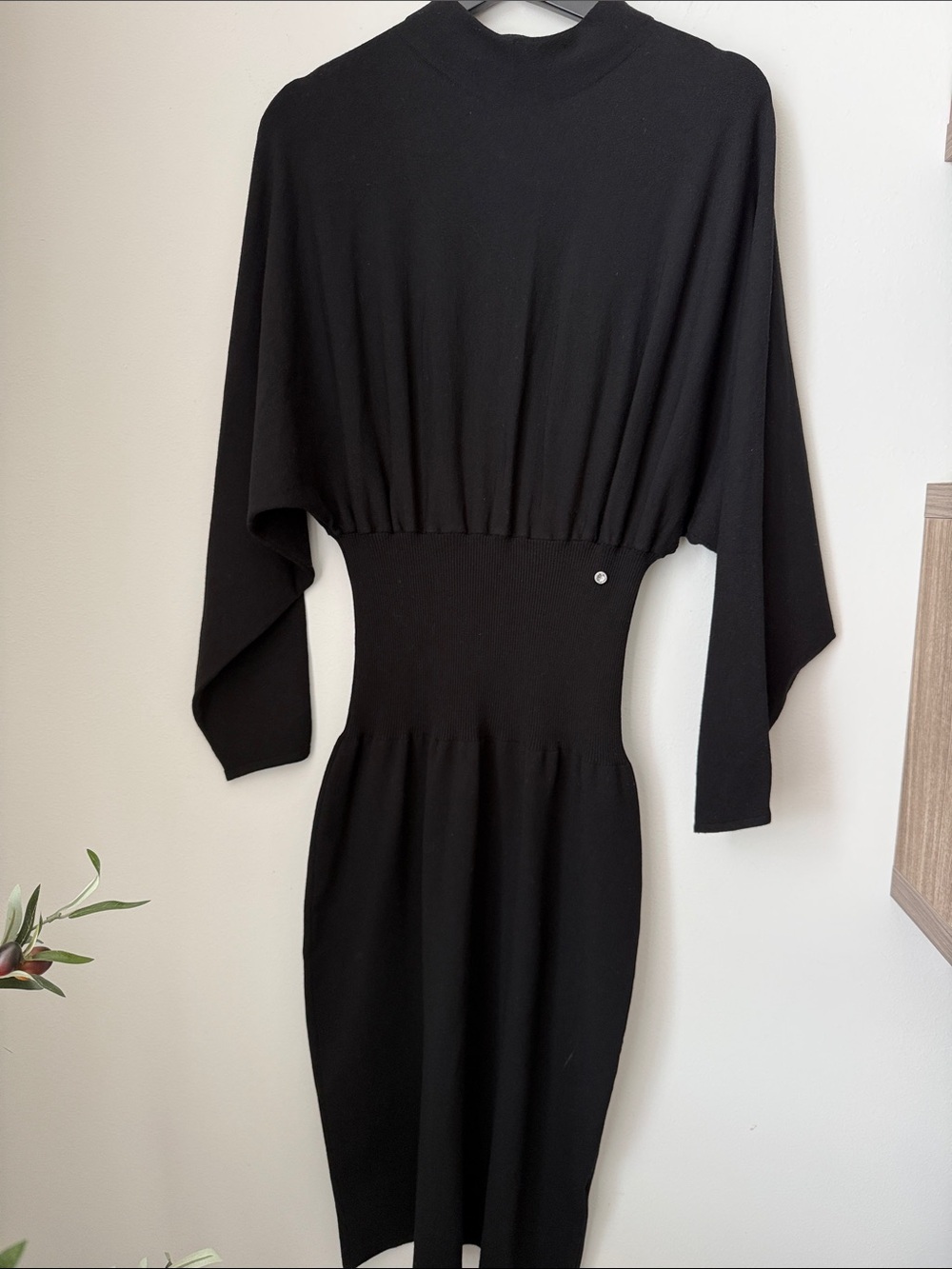 TED BAKER LONDON Alice Long Sleeve Cocoon Knit Dress Size 4 NWT - Picture 3 of 11